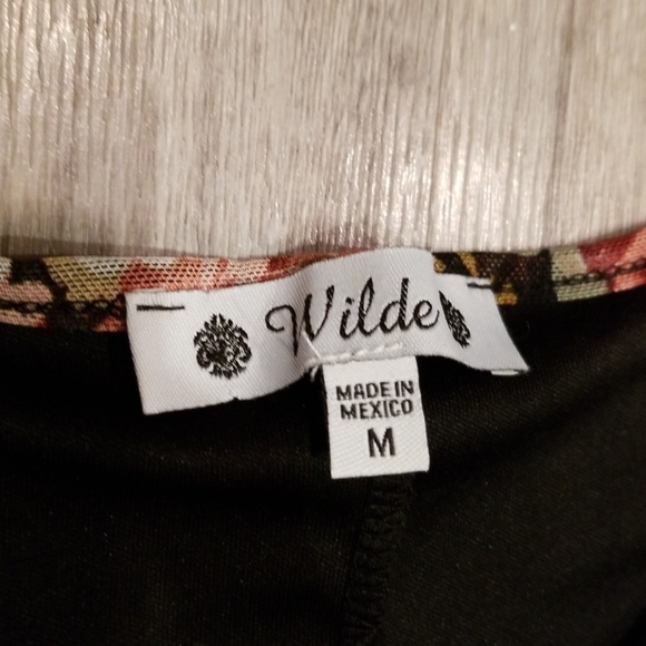 Wilde | Floral Bell Sleeve Top - Picture 7 of 7